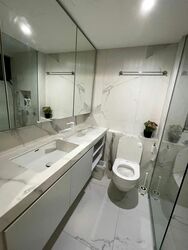 Lucky Plaza (D9), Apartment #584837851
